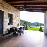 Pinelia Villa Mirtofiton