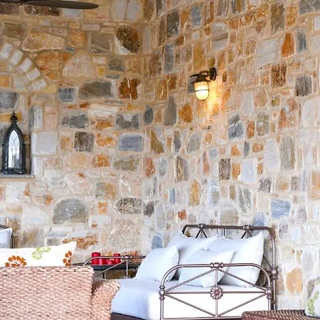 Pinelia Villa *