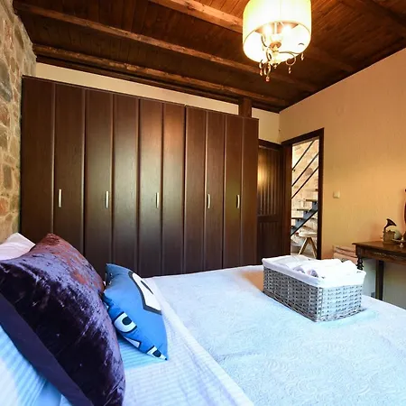 Pinelia Villa *