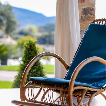 Pinelia Mirtofiton