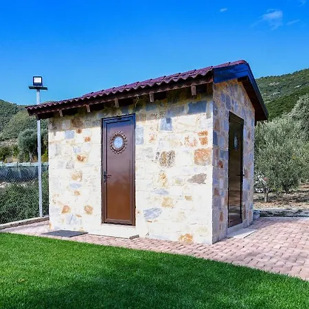 Pinelia Villa *
